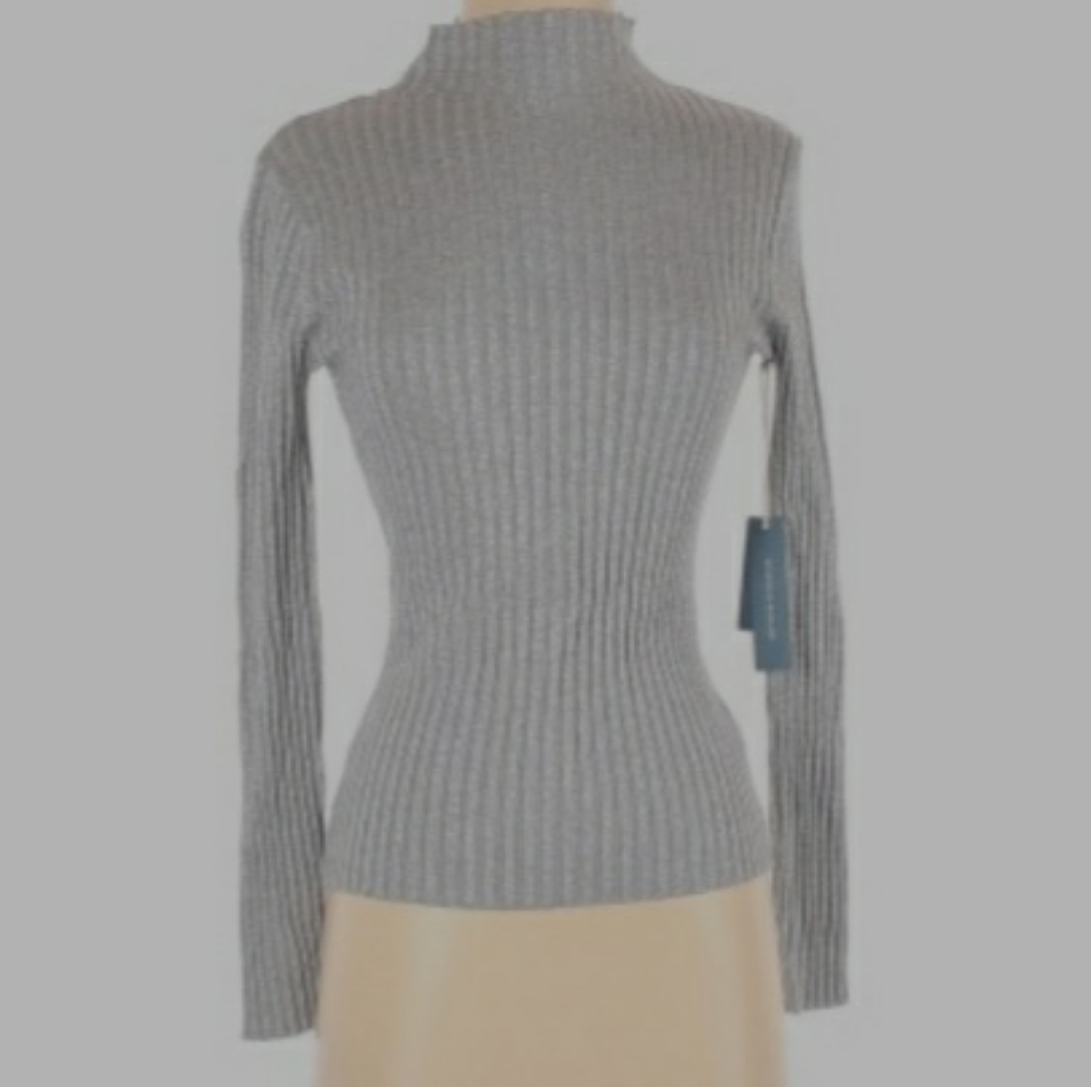 Court&Rowe long sleeve Turtleneck (NWT)XS